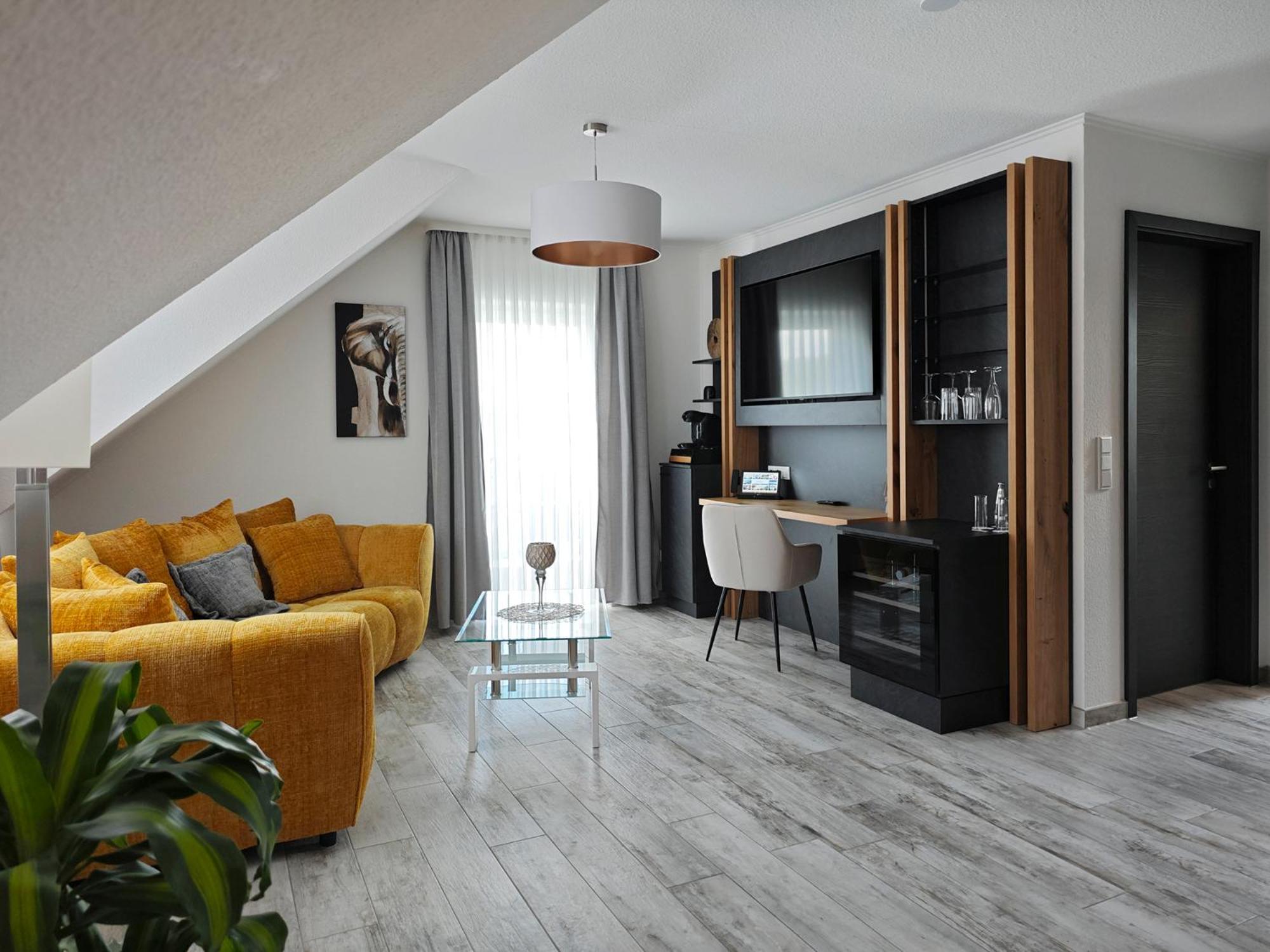 Hotel Lakeside Michaela 4*